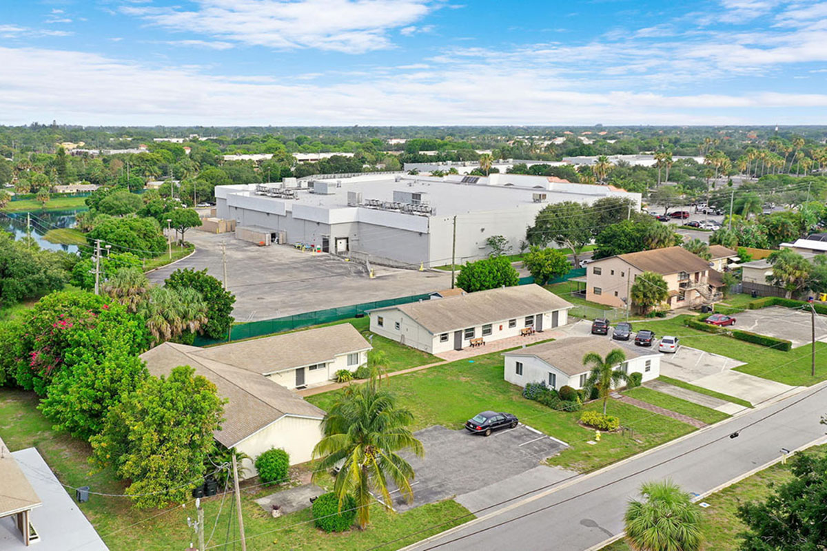 8800 Sunset Dr Palm Beach-large-034-034-Aerials10-1500x844-72dpi